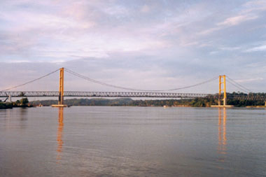 Jembatan Kartanegara