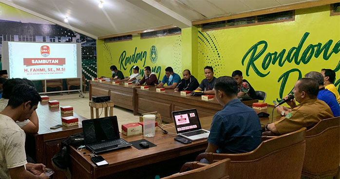 Suasana rapat teknis persiapan kompetisi Liga 1 Askab PSSI Kukar 2022 yang diikuti 18 perwakilan tim