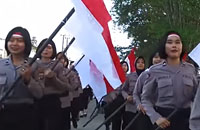 Sejumlah personel Polisi Wanita ikut ambil bagian dalam Ekspedisi Merah Putih Polres Kukar