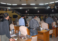 Sejumlah Anggota Dewan melakukan voting pemilihan Anggota Badan Kehormatan DPRD Kukar dengan cara berdiri