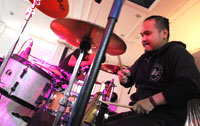 Masing-masing drummer diberi kesempatan selama maksimal 10 menit untuk unjuk kebolehan dalam menggebuk drum