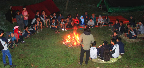 Suasana Makrab IPM Kukar Yogyakarta yang dipusatkan di kawasan Lembah Bendo, Kaliurang, Yogyakarta