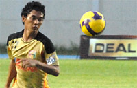Anindito menyumbangkan satu gol bagi Mitra Kukar