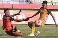 Salah satu peluang M Rafli Mursalim yang gagal menjadi gol