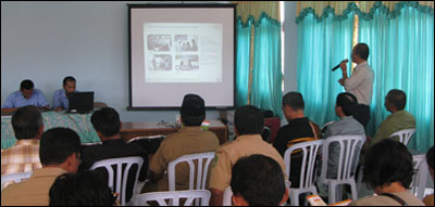 Suasana sosialisasi pelaksanaan program comdev VICO Indonesia tahun 2008 lalu kepada tokoh masyarakat Muara Badak