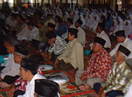 Sebagian dari 476 calhaj Kukar sedang mengikuti Bimbingan Manasik Haji di Masjid Agung Sultan Sulaiman, Tenggarong