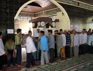 Suasana Halal Bi Halal antara VICO Indonesia bersama Pemerintah dan masyarakat Kecamatan Marang Kayu
