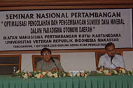Seminar Nasional Pertambangan garapan Ikatan Mahasiswa Pertambangan Kukar dan UVRI Makassar yang menampilkan 8 pemateri